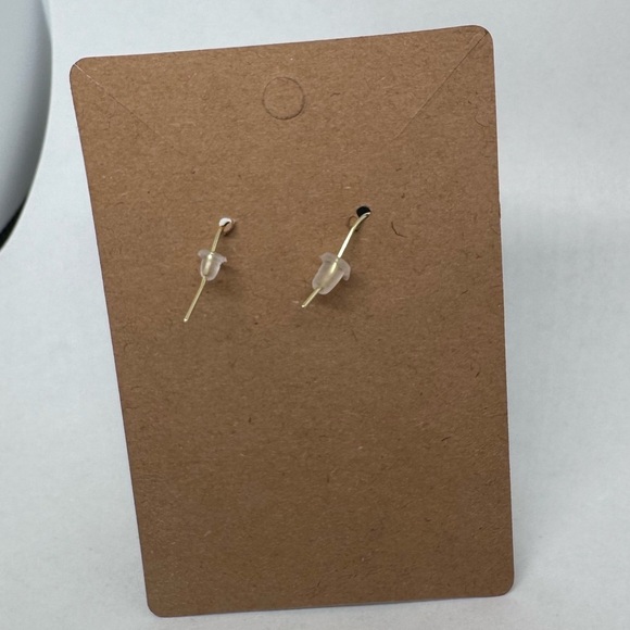 White earrings elegant handmade - Picture 3 of 4